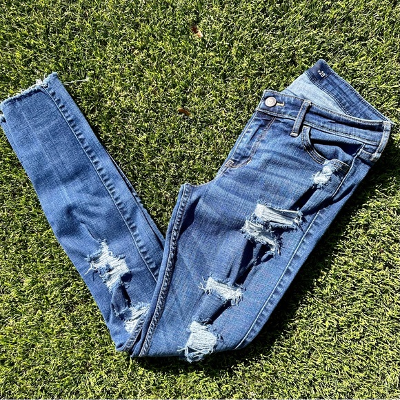 Hollister Jeans Hollister Low Rise Super Skinny Fit Ripped Jeans